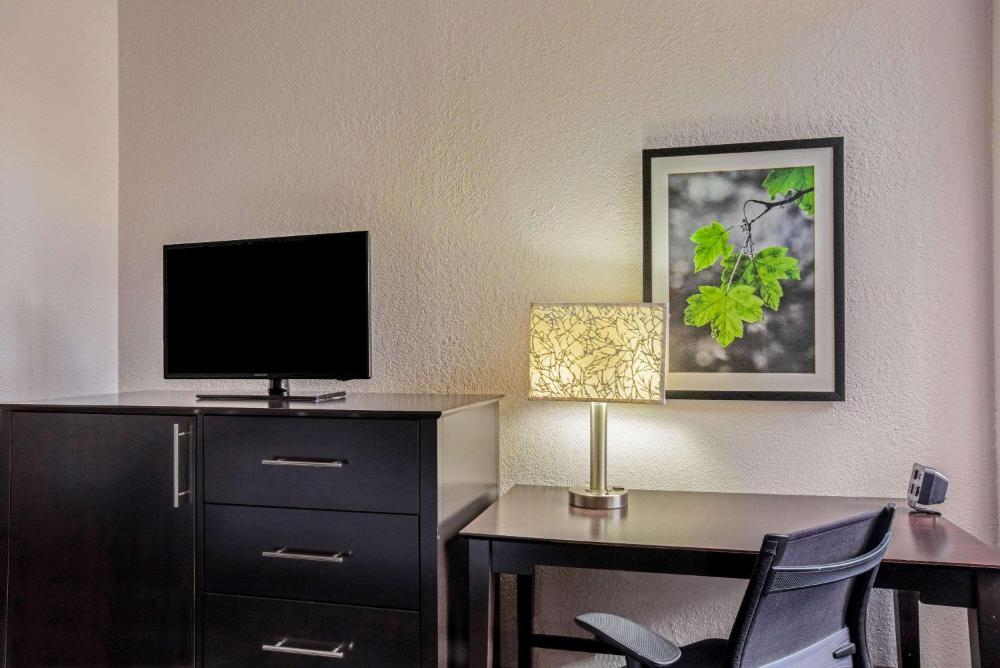 King Room interior